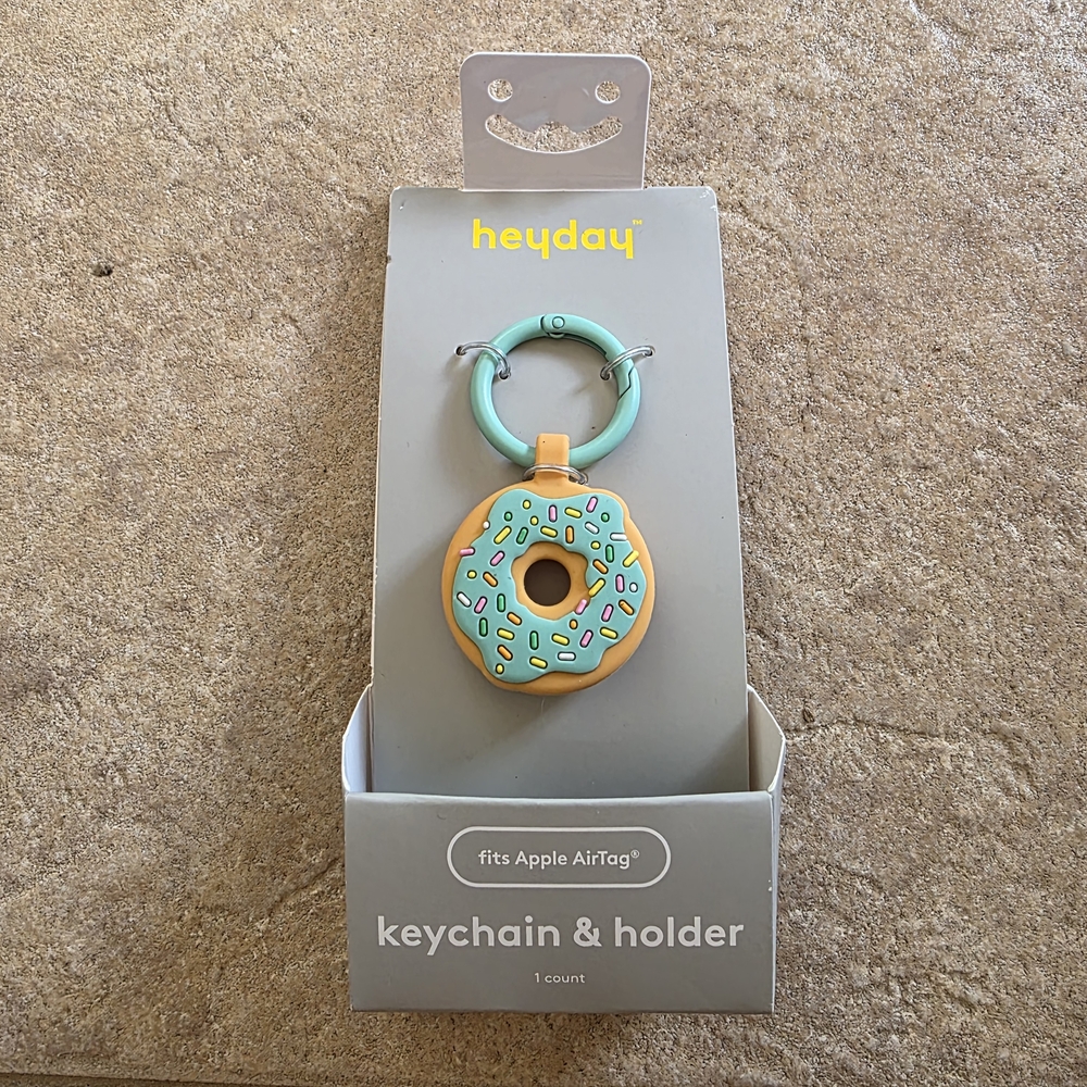 Heyday Donut Keychain Holder
